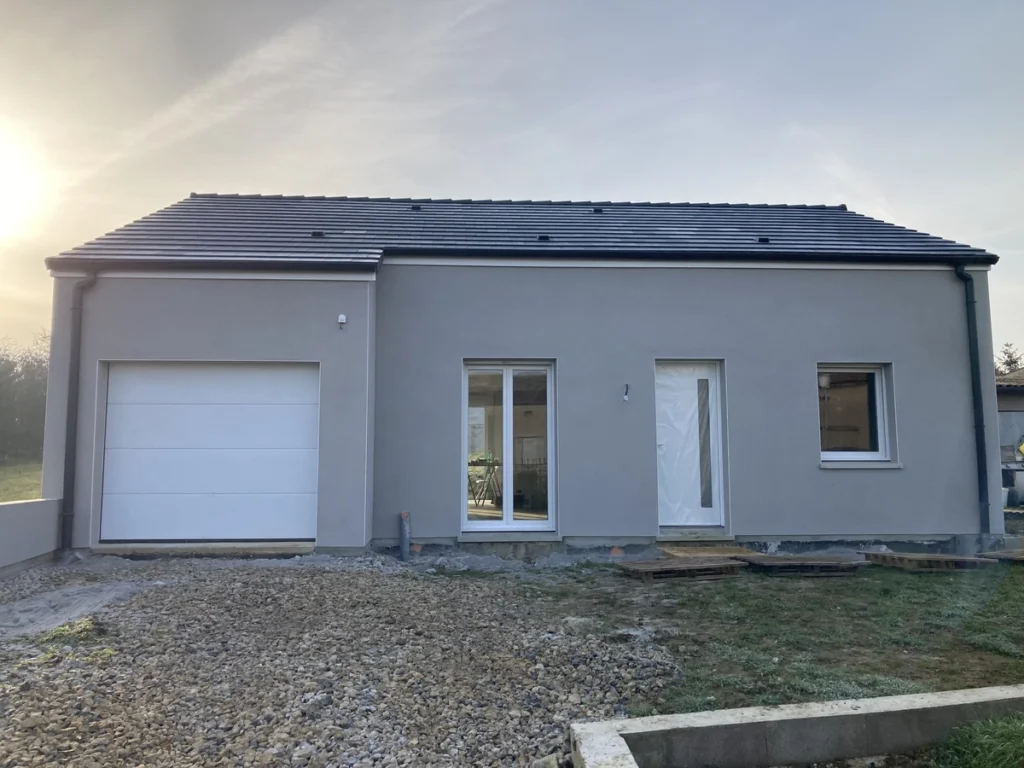 Très belle maison traditionnelle de plain-pied (MyFirst 73) construite à Reinange